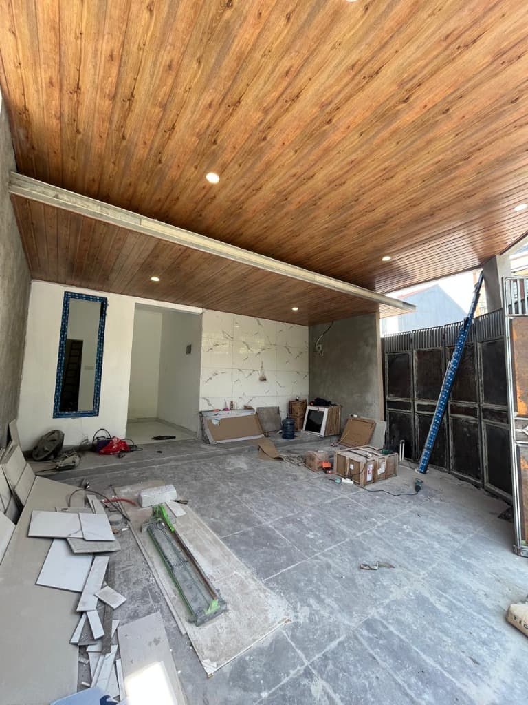 List Langit-Langit Kayu